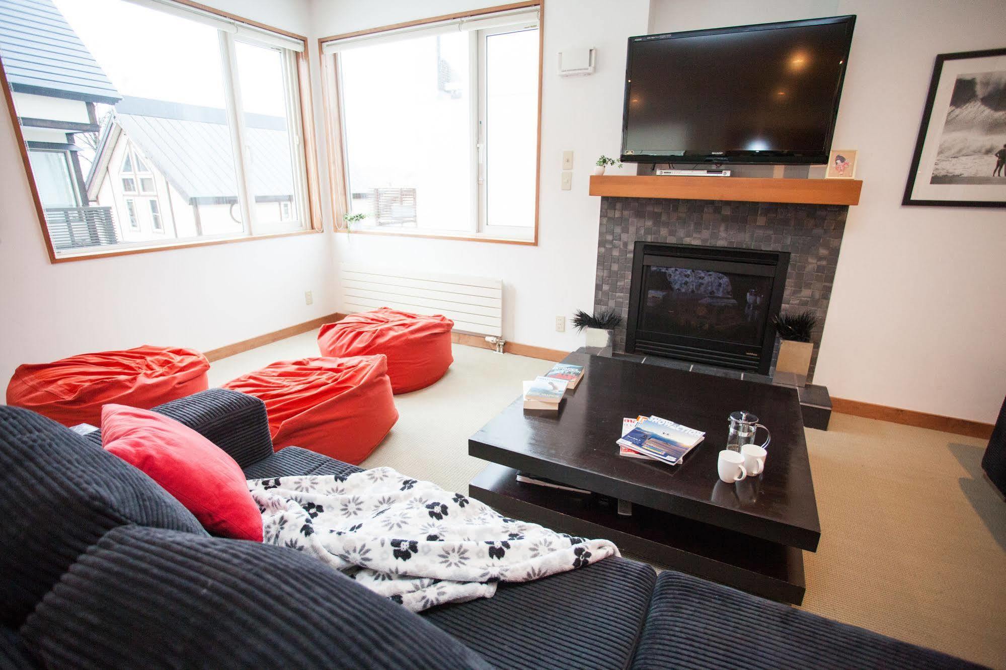 Shirokuma Chalets Hirafu Ngoại thất bức ảnh